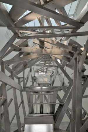 Gustavo Godoy Sculpture
