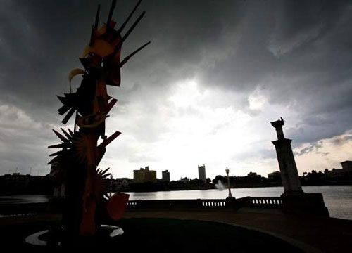 Albert Paley sculpture The Spirit of Volunteerism