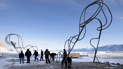 Ap Verheggen iceberg sculpture