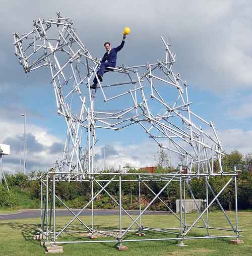 Ben Long sculpture