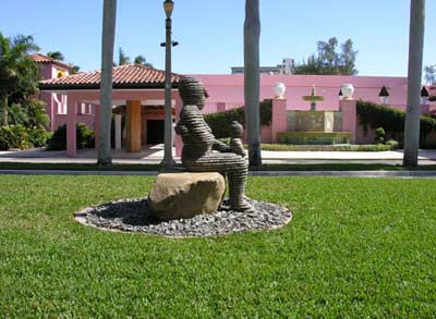 The Family stone sculpture by Boaz Vaadia