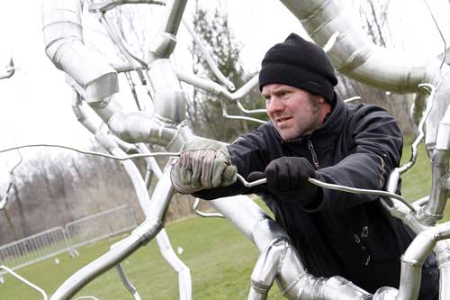 Roxy Paine sculpture at Frederik Meijer Gardens & Sculpture Park