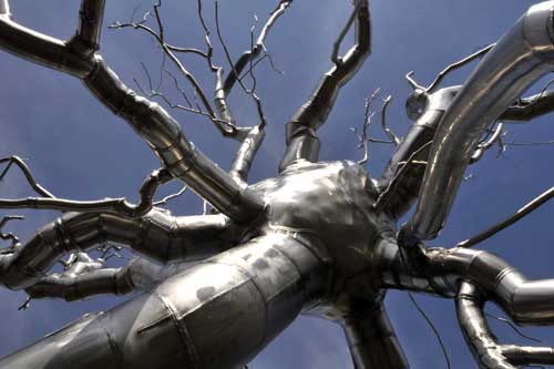 Roxy Paine sculpture at Frederik Meijer Gardens & Sculpture Park