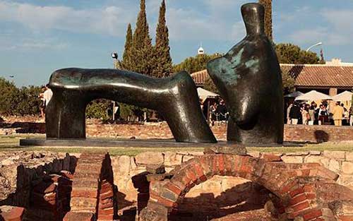 Henry Moore sculpture