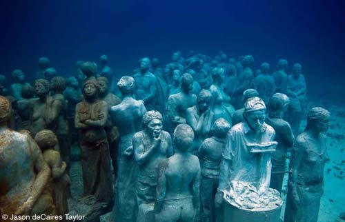 Jason deCaires Taylor Underwater Sculpture