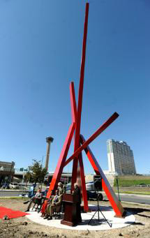 Star Pointer sculpture by John Henry