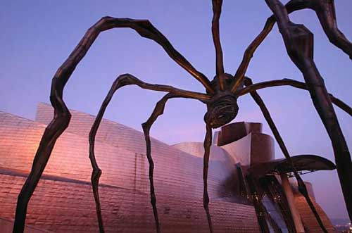 Louise Bourgeois sculpture