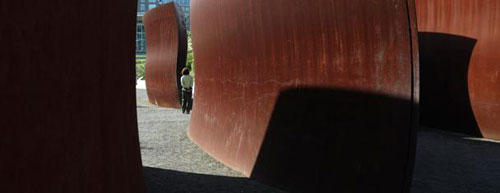 Richard Serra sculpture