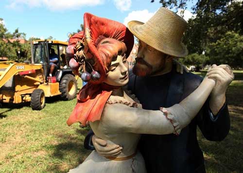 Seward Johnson sculpture