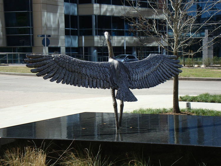 Monuments - Heron Hank by Edd Hayes - search and link Sculpture with SculptSite.com