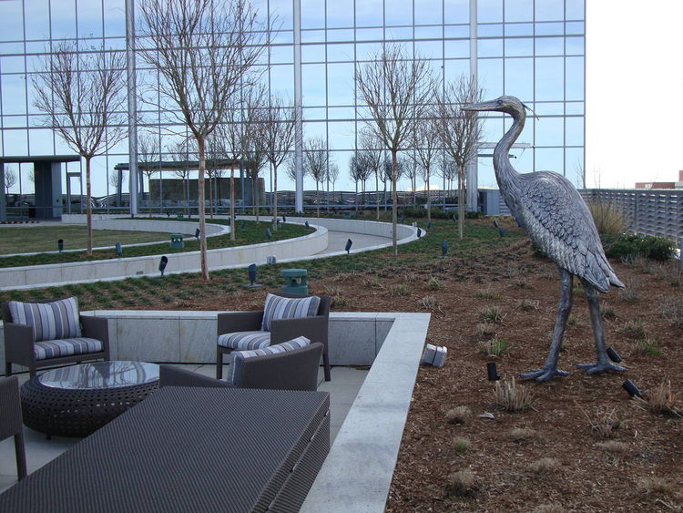 Monuments - Heron Hoot by Edd Hayes - search and link Sculpture with SculptSite.com