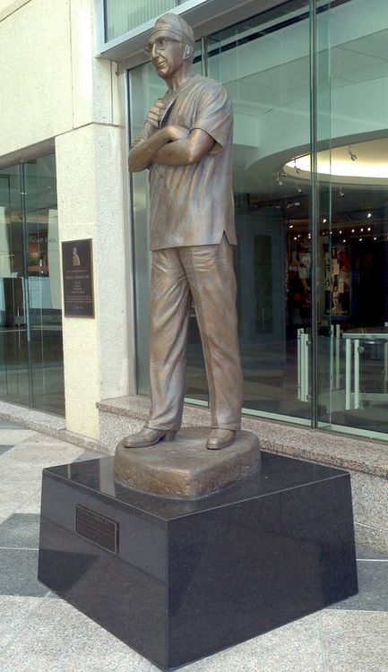 Monuments - Michael E. DeBakey M.D. by Edd Hayes - search and link Sculpture with SculptSite.com