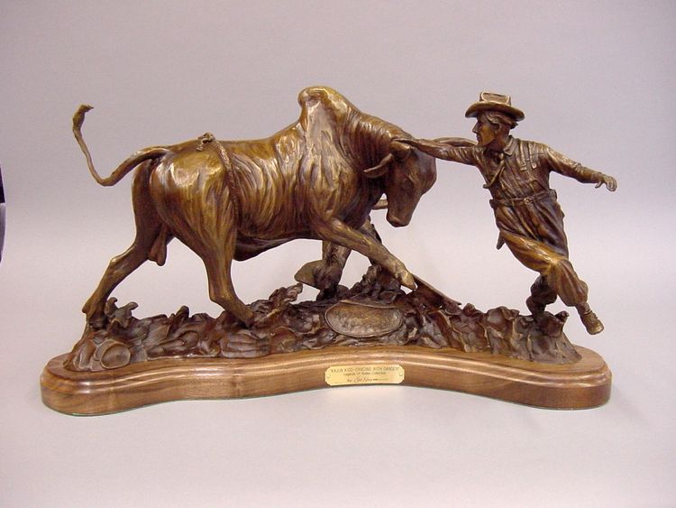 Legends of Rodeo - Kajun Kidd, Dancing with Danger by Edd Hayes - search and link Sculpture with SculptSite.com