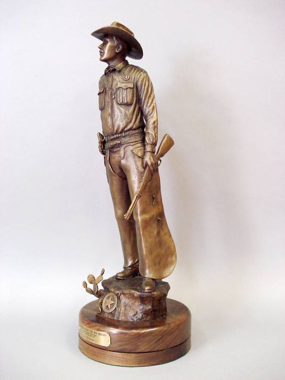 Texas Rangers Legends, Joaquin Jackson by Edd Hayes - search and link Sculpture with SculptSite.com