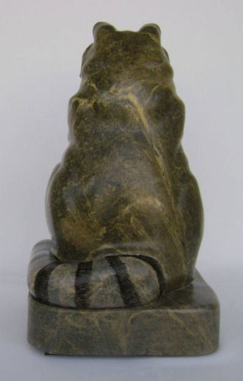 Was Not Me (Raccoon) by Gerald Sandau - search and link Sculpture with SculptSite.com