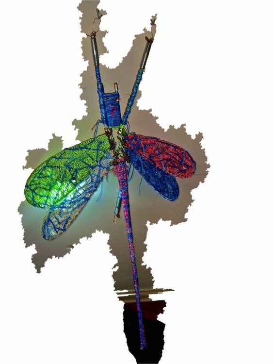 Dragonfly by Sari Grove - search and link Sculpture with SculptSite.com