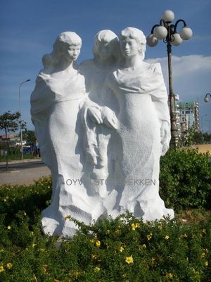 Ladies of life by Oyvin Storbaekken - search and link Sculpture with SculptSite.com