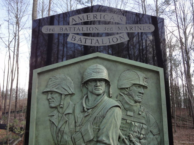 3rd Battalion 3rd Marines Memorial by Robert Eccleston - search and link Sculpture with SculptSite.com