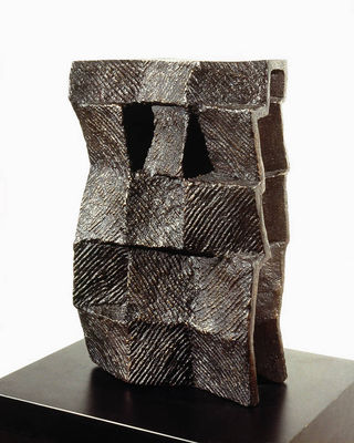 competition of forms by Robin Antar - search and link Sculpture with SculptSite.com