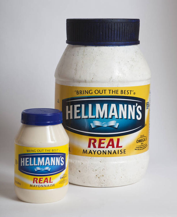 Hellman\'s by Robin Antar - search and link Sculpture with SculptSite.com