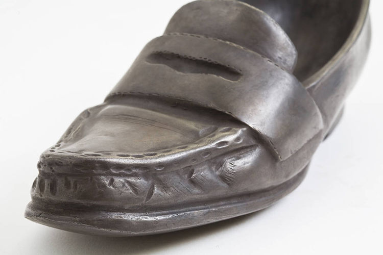 Loafer bronze by Robin Antar - search and link Sculpture with SculptSite.com