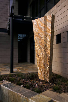Emperor by Alan Hochman - search and link Sculpture with SculptSite.com