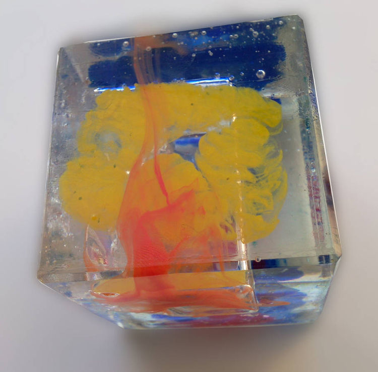 Magic cube 1 ( resin Art ) by Albert Roos - search and link Sculpture with SculptSite.com