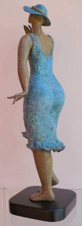 Natalie by Ana Lazovsky - search and link Sculpture with SculptSite.com