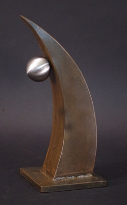 Spirit Rising by Robert E Gigliotti - search and link Sculpture with SculptSite.com