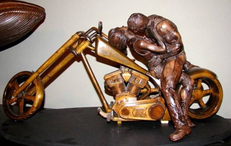 Passion For Power by Edward Kitt - search and link Sculpture with SculptSite.com