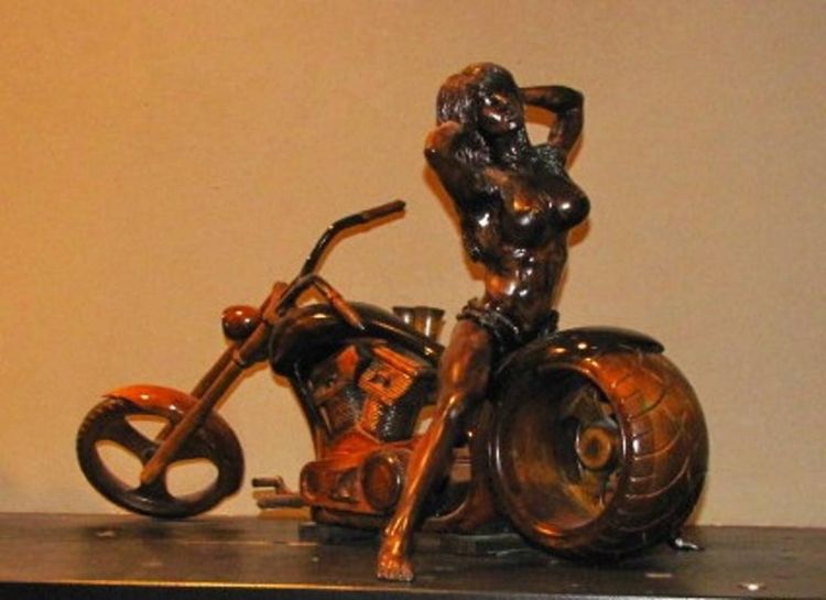 Passion for Power 2 by Edward Kitt - search and link Sculpture with SculptSite.com