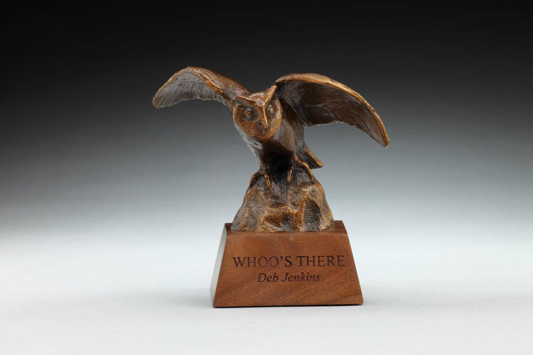 Whoo\'s There by Deb Jenkins - search and link Sculpture with SculptSite.com