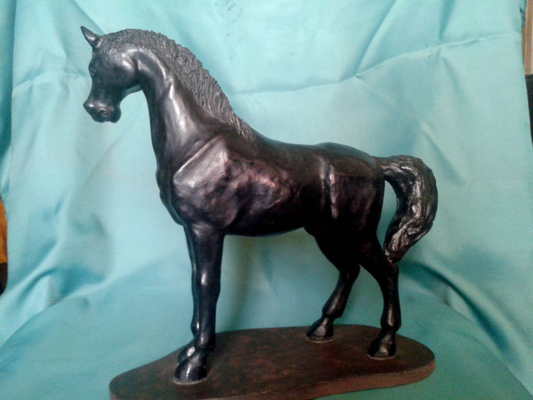  The Horse by Gela Mach - search and link Sculpture with SculptSite.com