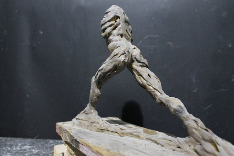 Anatomy of a runner by Bojan Grujic - search and link Sculpture with SculptSite.com