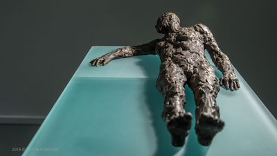 No Other Choice by Eva Karcag - search and link Sculpture with SculptSite.com