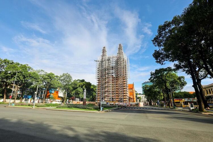 The streets of Saigon are deserted on the first day of the Lunar New Year holiday by Kemily Cristina - search and link Sculpture with SculptSite.com