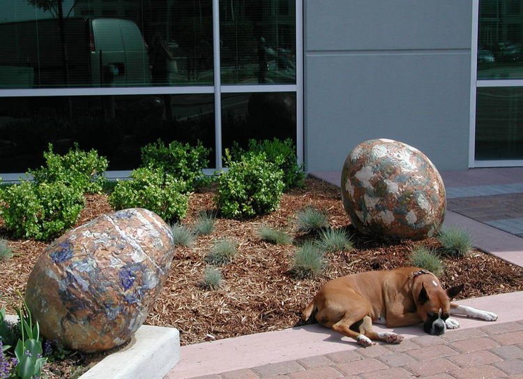 Riverport Commons by Carol Fleming - search and link Sculpture with SculptSite.com