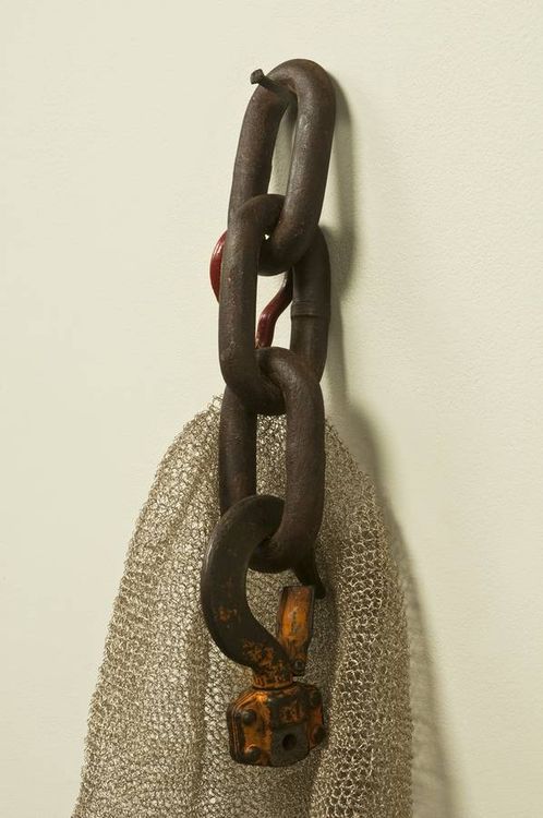 Sack or Pod? by Leslie Pontz - search and link Sculpture with SculptSite.com