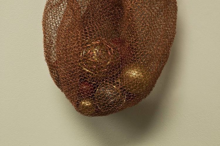 Copper Sack! Definitely. by Leslie Pontz - search and link Sculpture with SculptSite.com