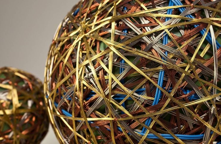 4 Spheres by Leslie Pontz - search and link Sculpture with SculptSite.com