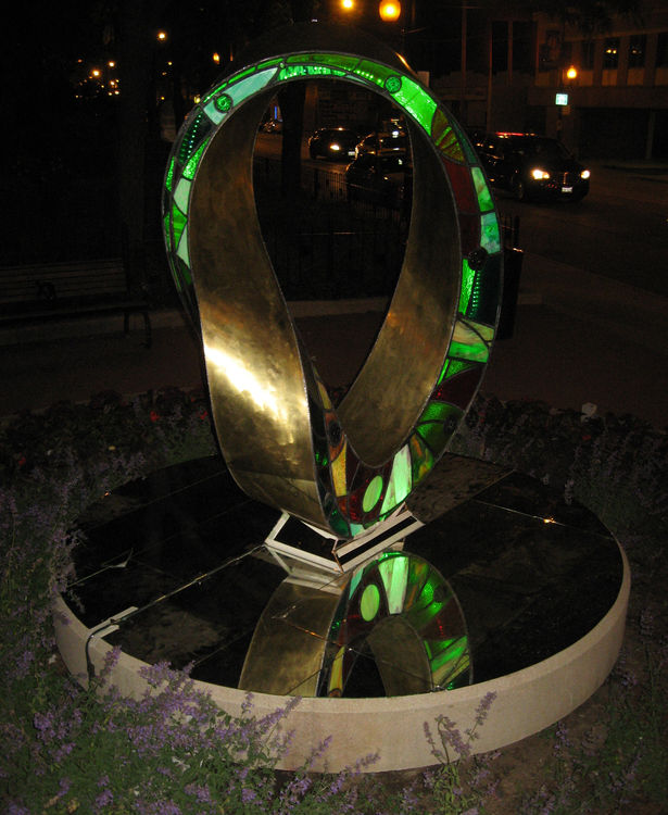 Light Infinity (homage to Frank Lloyd Wright) by Plamen Yordanov - search and link Sculpture with SculptSite.com