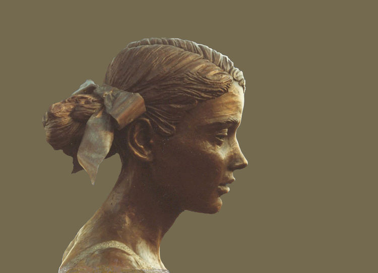 Vanessa-Helena-Katharina-Landegger by Sterett-Gittings Kelsey - search and link Sculpture with SculptSite.com