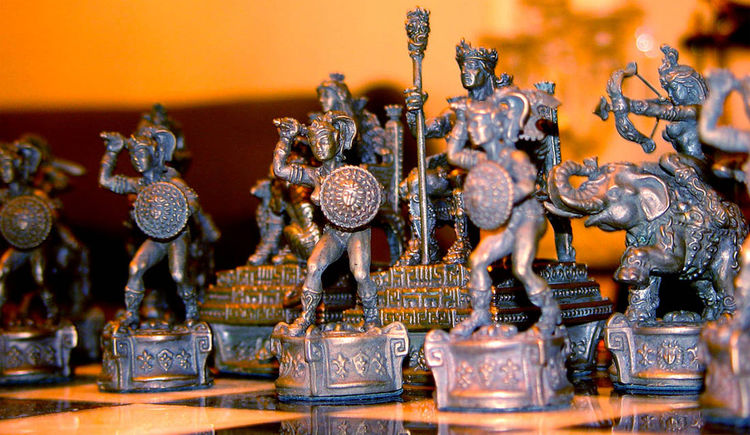 AMAZON   CHESS  SET by Tigran Sarkisyan - search and link Sculpture with SculptSite.com