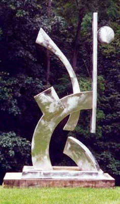 Up and Over by Wayne Trapp - search and link Sculpture with SculptSite.com